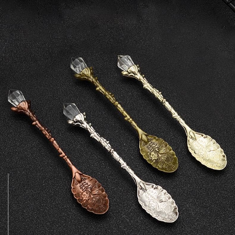 Vintage Engraving Modular Plug Pattern Alloy Leaf Spoon